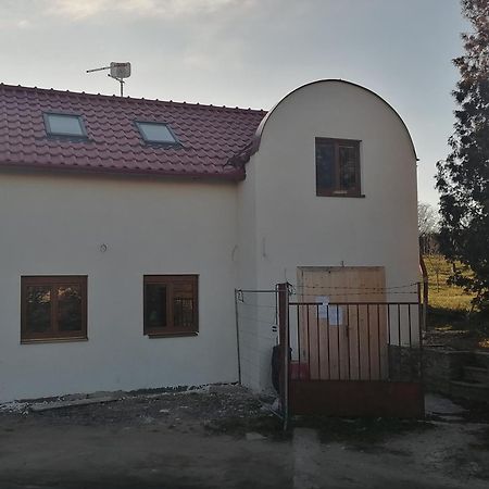 Vino Andrusiow Apartamento Znojmo Exterior foto