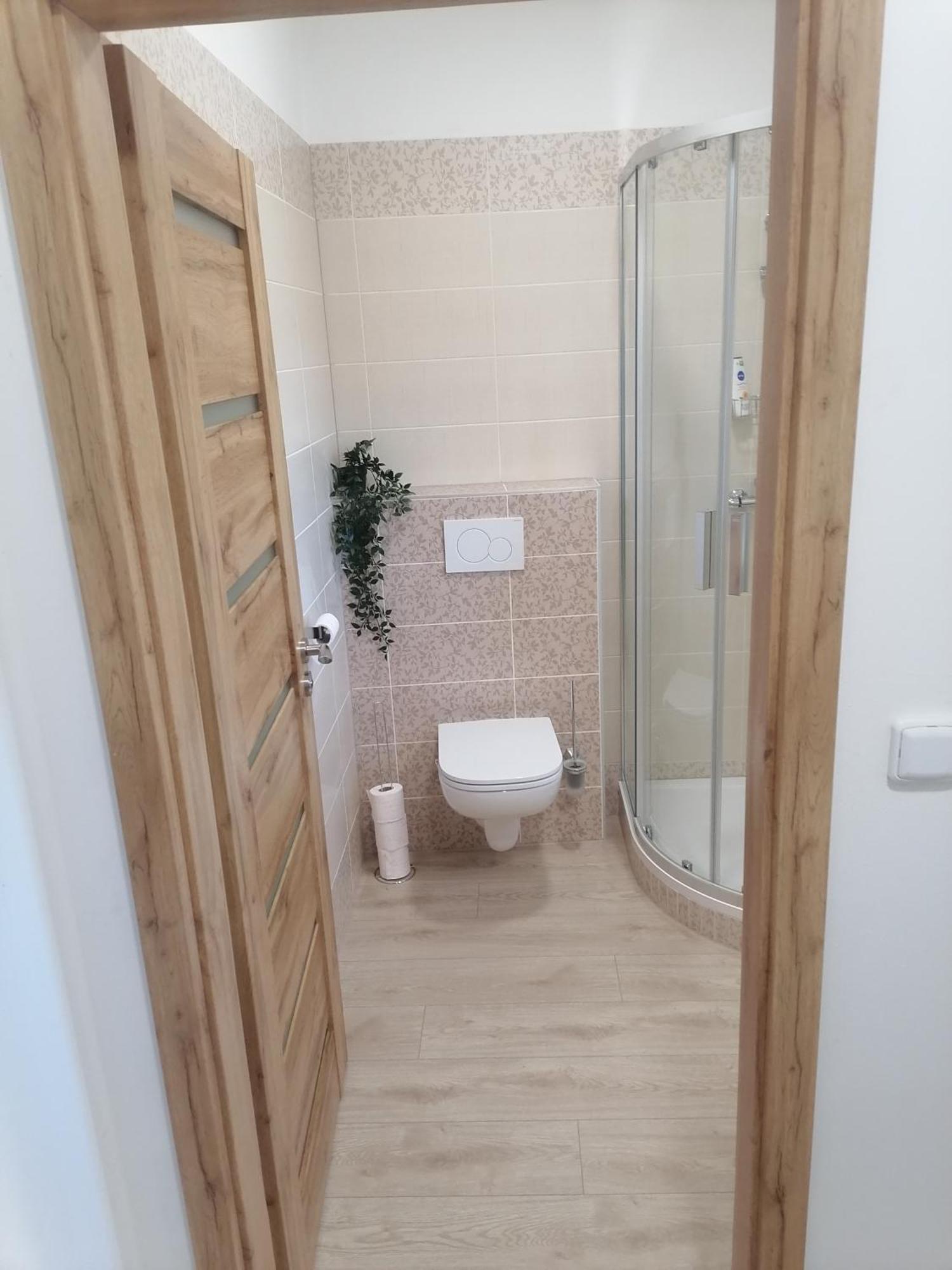 Vino Andrusiow Apartamento Znojmo Exterior foto