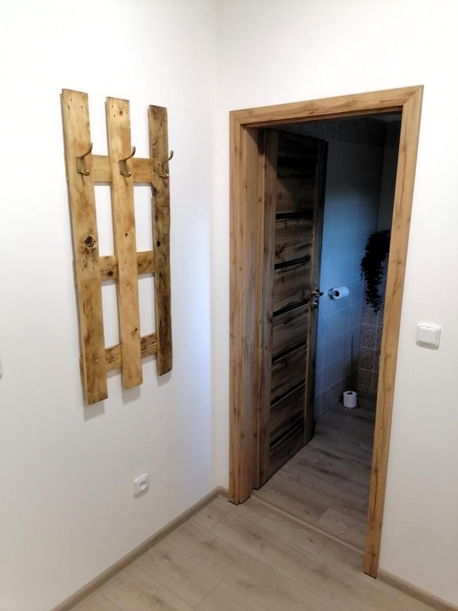 Vino Andrusiow Apartamento Znojmo Exterior foto