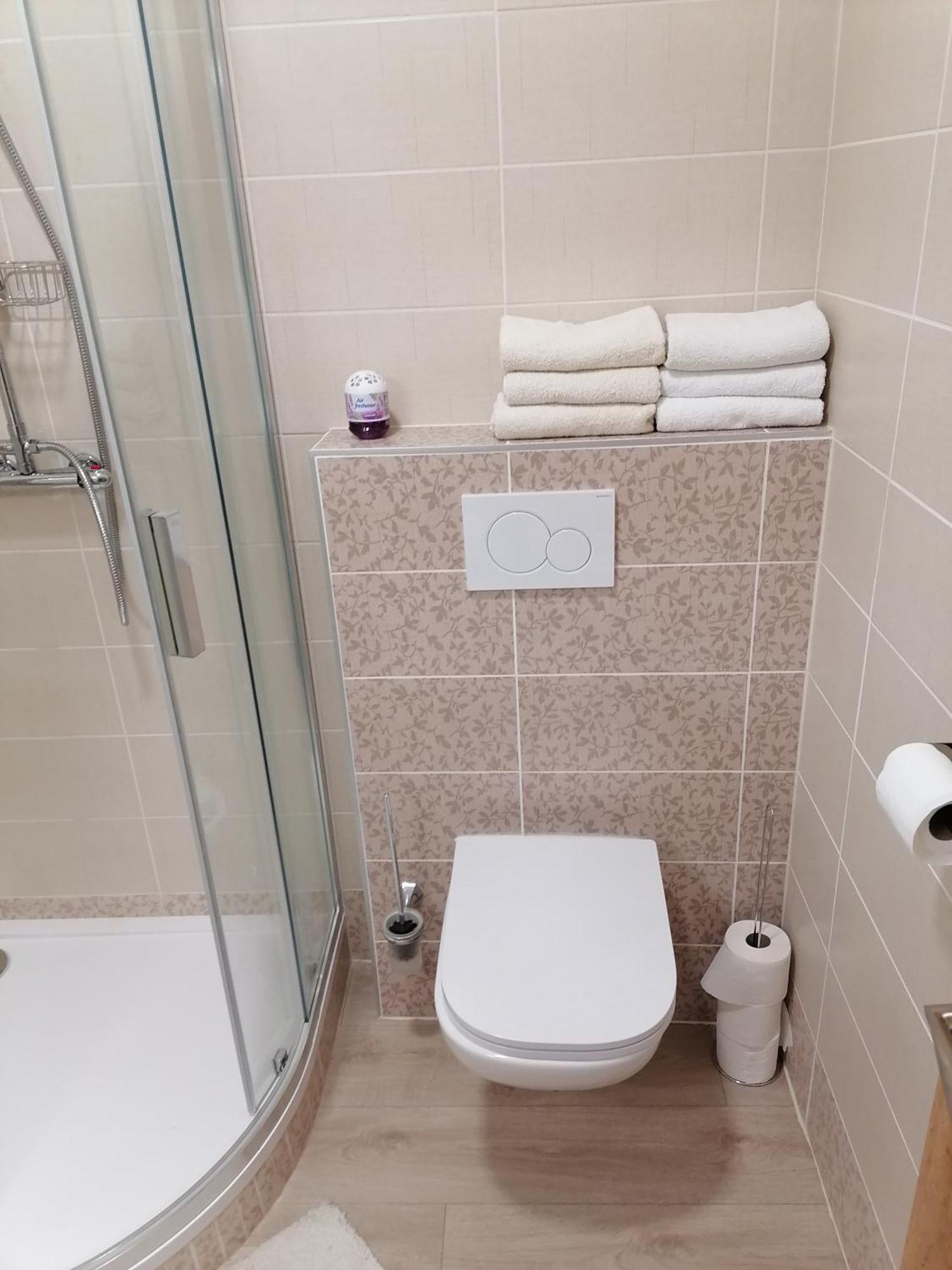 Vino Andrusiow Apartamento Znojmo Exterior foto